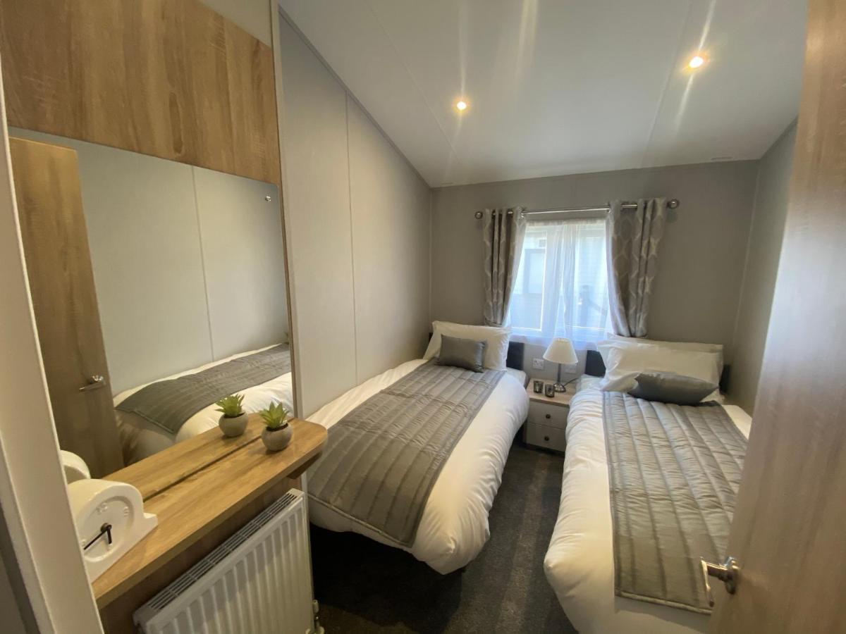 Sea View Beach Lodge Trecco Bay 3 Bedroom Porthcawl Eksteriør billede