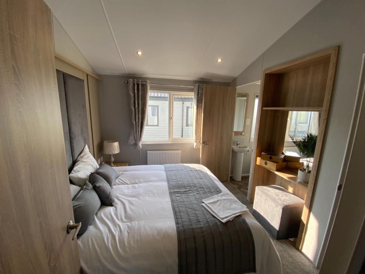 Sea View Beach Lodge Trecco Bay 3 Bedroom Porthcawl Eksteriør billede