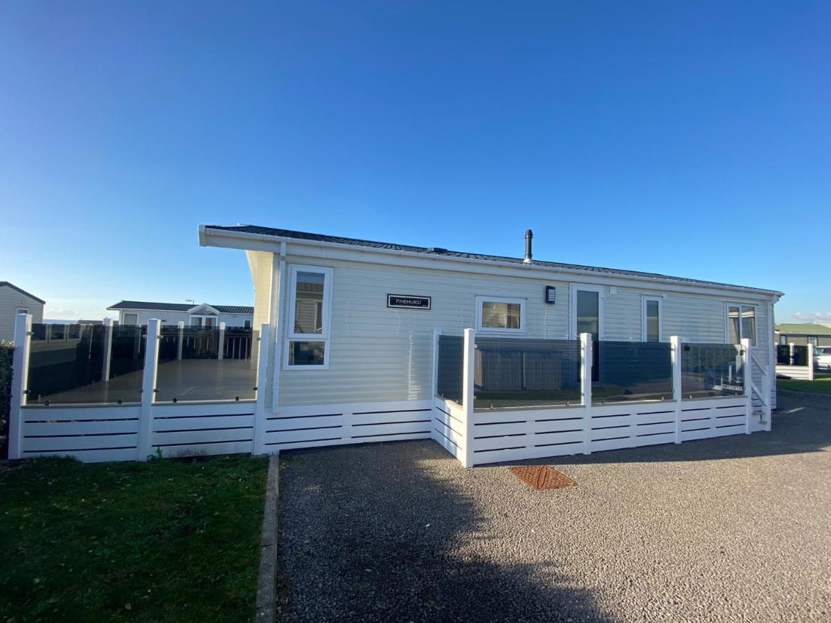 Sea View Beach Lodge Trecco Bay 3 Bedroom Porthcawl Eksteriør billede
